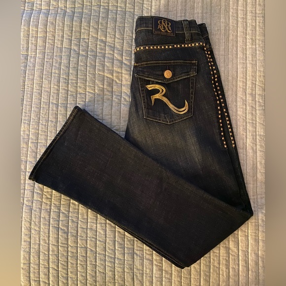 Rock & Republic Women’s Low Rise Dark Wash Jeans with studded detail - Picture 4 of 5